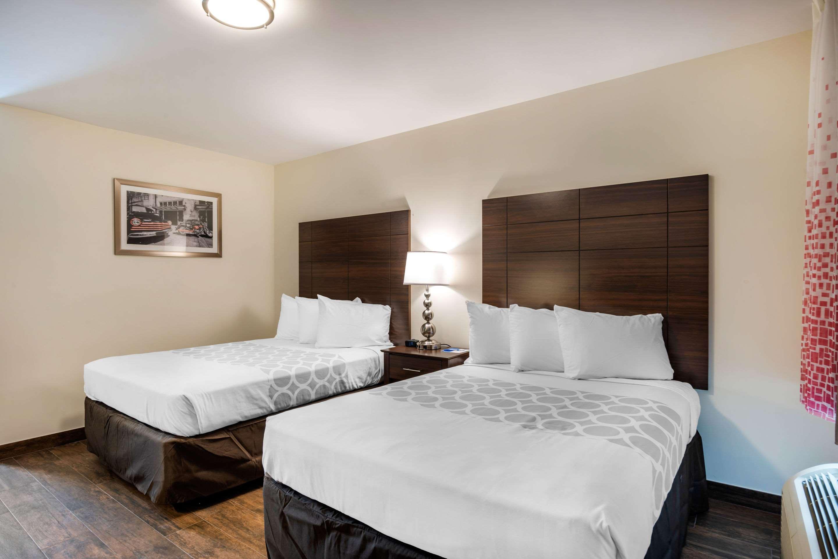 Downtown Hollywood Gardens Inn & Suites Eksteriør billede